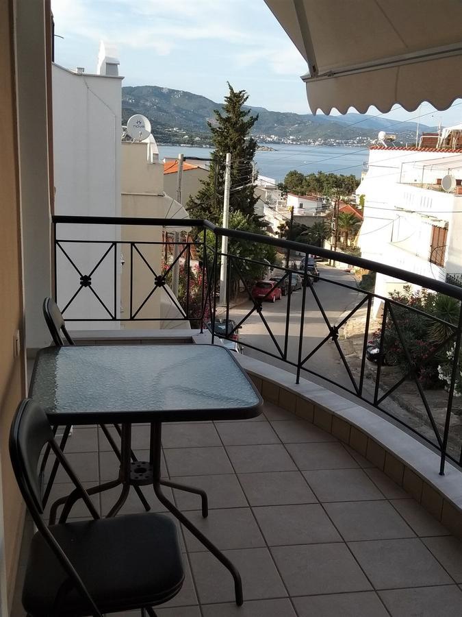 Sea Sight Apartment Nea Iraklitsa Exterior foto